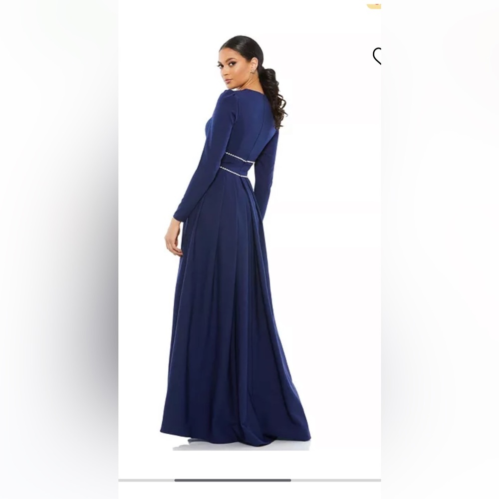 MAC DUGGAL EMPIRE WAIST LONG SLEEVE PLEATED NAVY GOWN sz 8